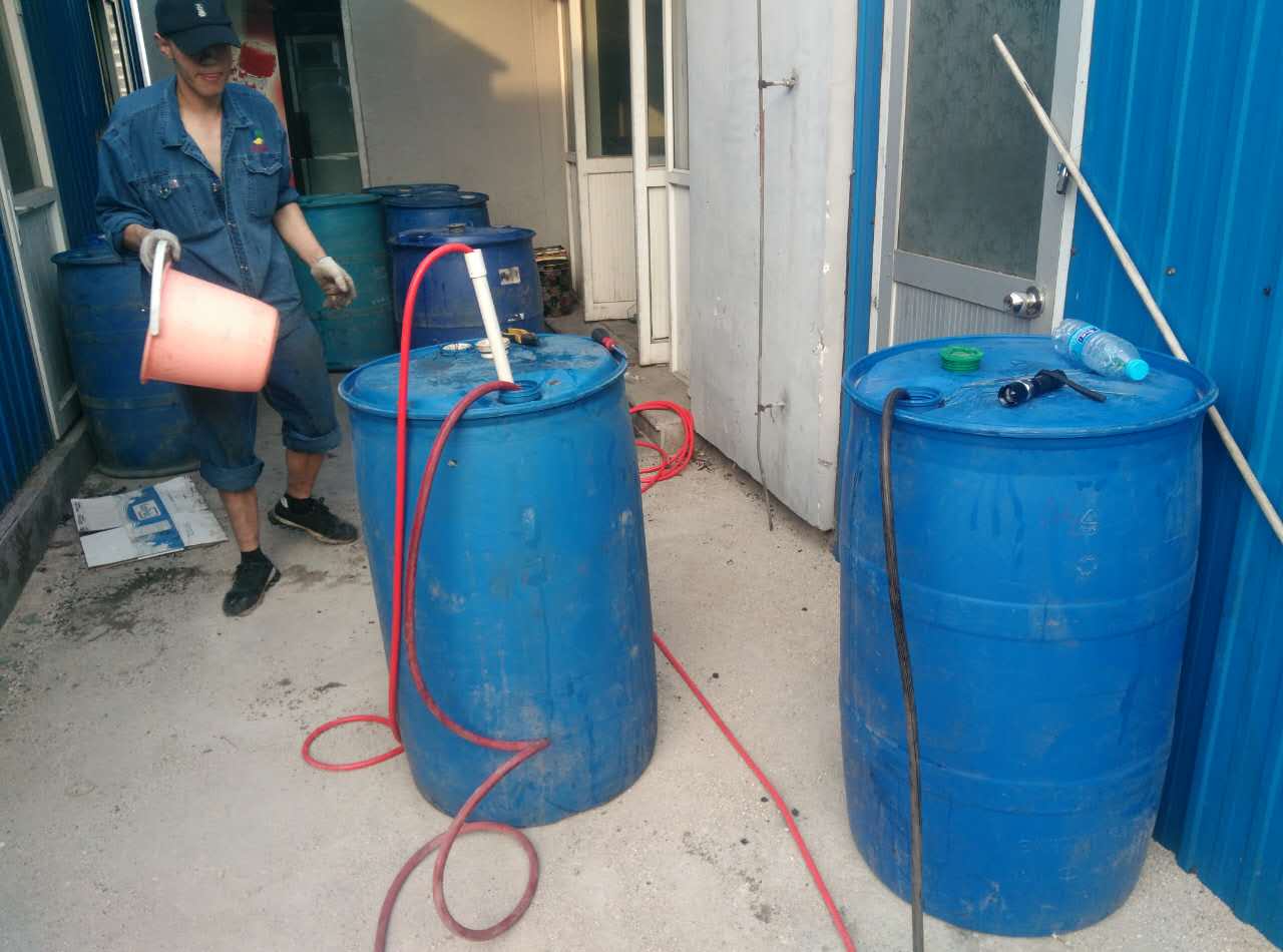 溴化鋰溶液充灌