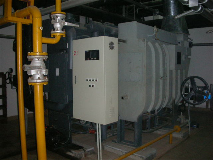 北京三匯能環溴化鋰機組清洗現場